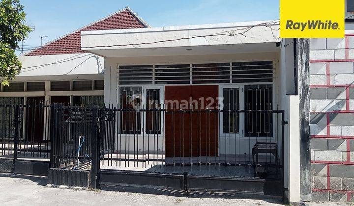 Dijual Rumah SHM Pusat Kota di Jl Taman Arjuna Surabaya 1