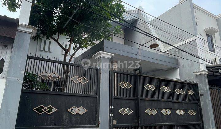 Disewakan Rumah 2 lantai di Pakis Tirtosari Surabaya 1