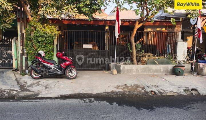 Dijual Rumah SHM di Jl Pulo Wonokromo Surabaya Pusat 1