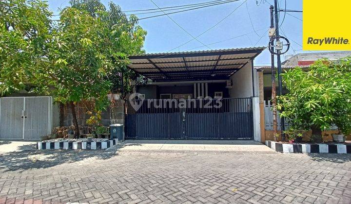 Disewakan Rumah di Kutisari Indah Utara Surabaya 1