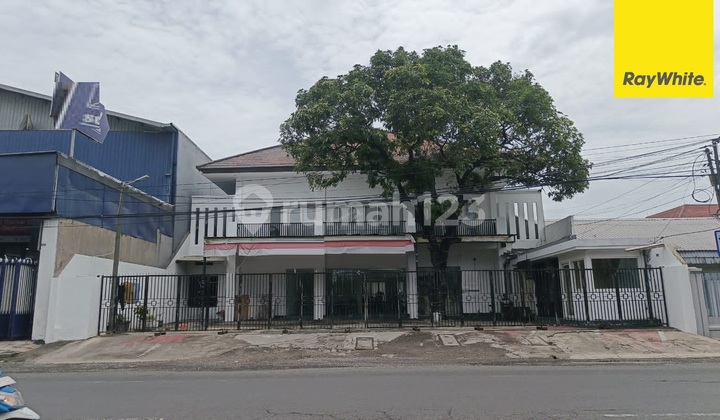 For Rent House on Jemursari Main Road Surabaya 1