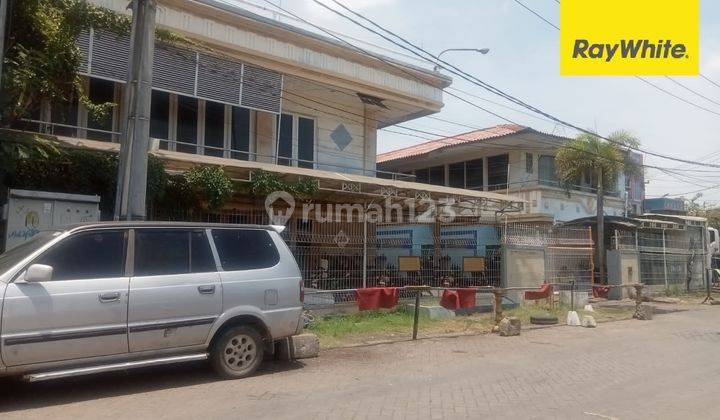 Disewakan Kantor 2 Lantai di Teluk Kumai Timur Perak Surabaya 1