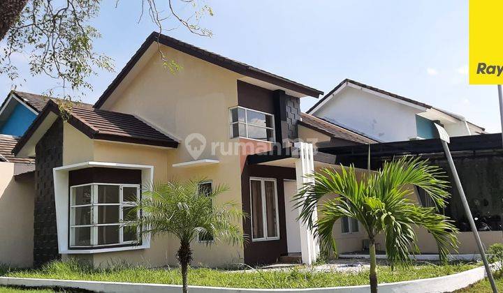 Dijual Rumah SHM di La Diva Green Hill Menganti Gresik 1