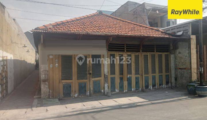 Dijual Rumah SHM Pusat Kota di Jalan Petemon Surabaya 1