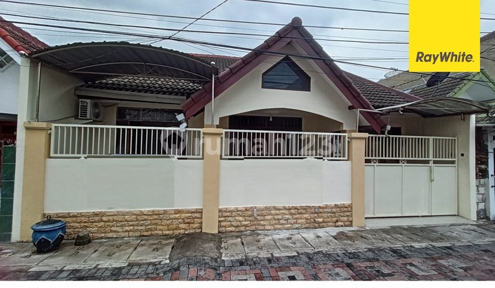 Dijual Rumah SHM di Jalan Ploso Timur Surabaya 1