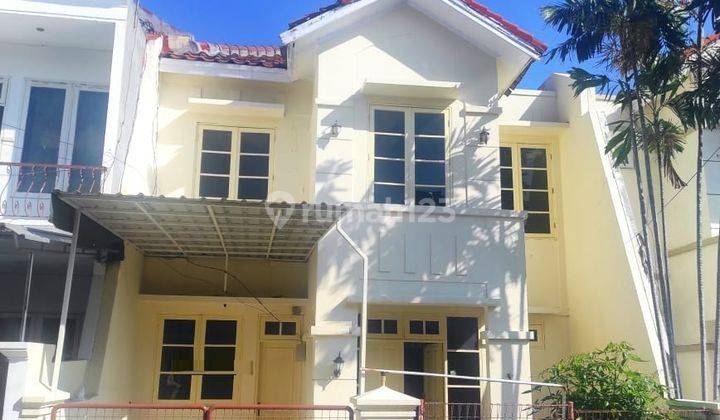 Dijual Rumah 2 Lantai SHM di Dharmahusada Mas Surabaya 1