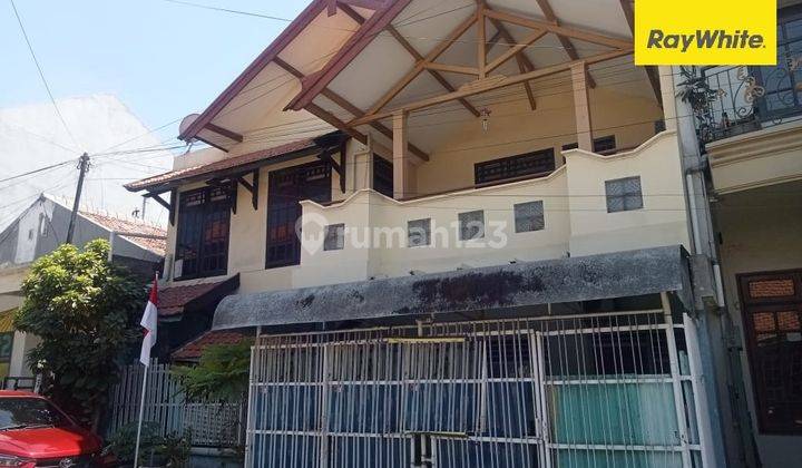 Dijual Rumah 2 Lantai di Jl Teluk Amurang Perak Surabaya 1