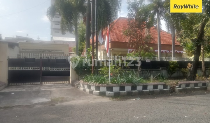 Dijual Rumah Semi Furnish Dijalan Yosodipuro Surabaya Pusat 1