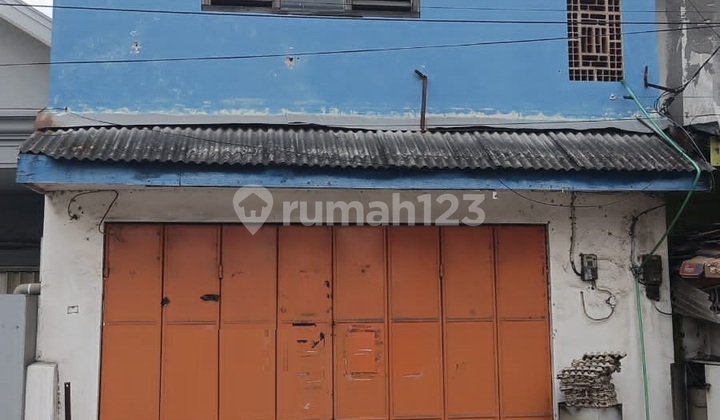 For Rent 2-Story Shop House on Jambangan Main Road, Surabaya 1