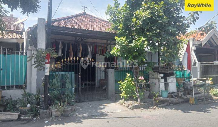 Dijual Rumah di Jalan Purwodadi Bubutan Surabaya 1