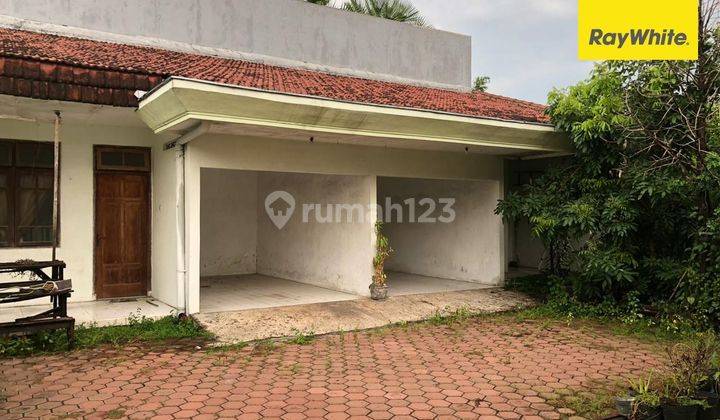 Dijual Rumah SHM Strategis di Jalan Bagawanta Bhari Kediri 1