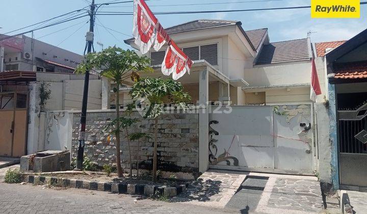 Dijual Rumah di Jalan Ikan Lumba Lumba Perak Surabaya 1