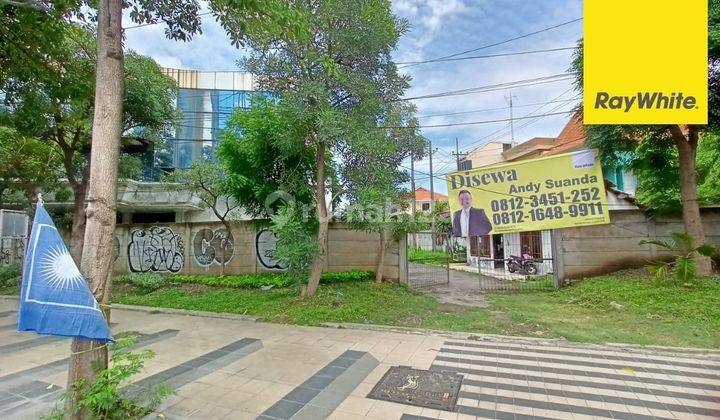 Disewakan Gedung Strategis di Nol Jalan Raya A Yani Surabaya 1