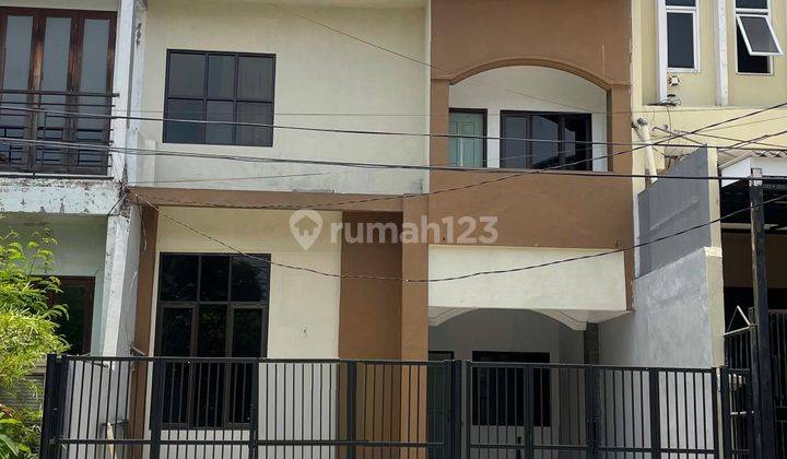 Disewakan Rumah 2 Lantai di Pondok Wiyung Indah Utara Surabaya 1