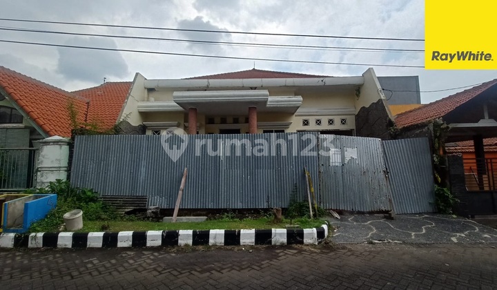 Dijual Rumah SHM di Jalan Gayungsari Surabaya 1