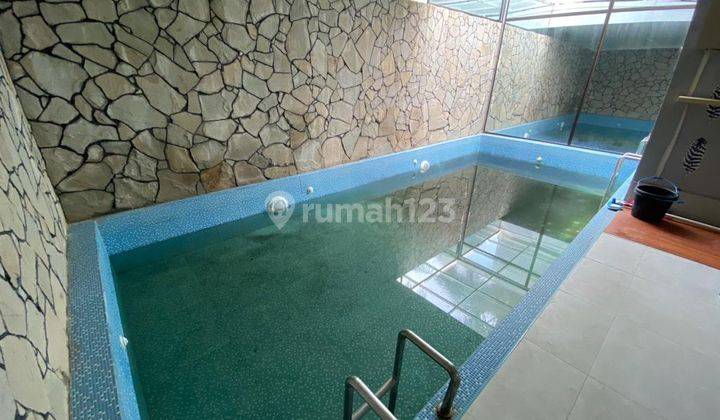 Rumah 2 Lantai Private Pool Jl Palagan Kawasan Perumahan 2