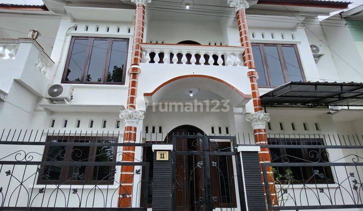 Rumah 2 lantai siap huni dalam perumahan trihanggo gamping 1