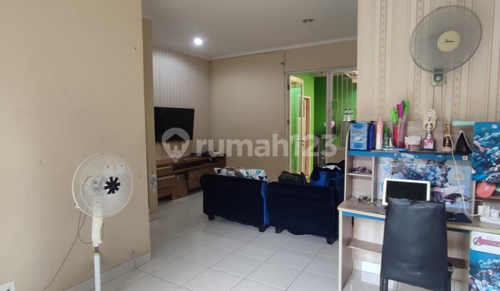 For Sale 2-Story House Located at The Icon Bsd City 2