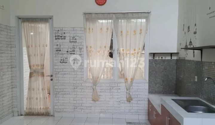 Rumah Bagus Kondisi Tersewa di Bsd The Icon, Tangerang 3