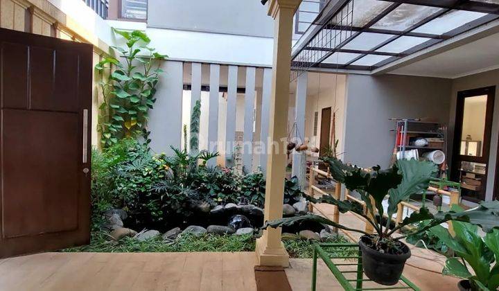 Rumah 2 Lantai Baru Semi Furnished di BSD Avani, Tangerang 2