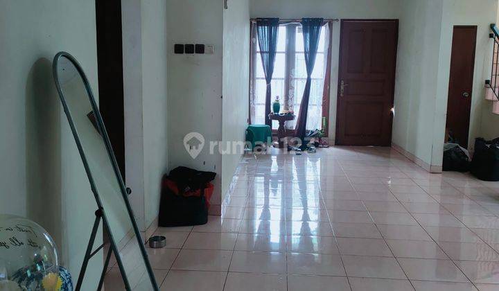 Rumah 2 Lantai Hoek Strategis di Gading Serpong, Tangerang 2