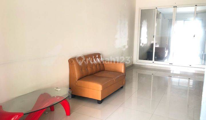 Rumah Minimalis Semi Furnished di Bsd Residence One, Tangerang 2