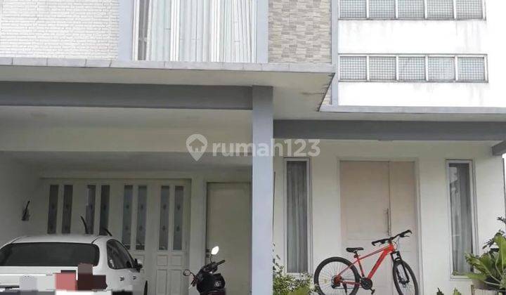 Rumah 3 Lantai SHM Siap Huni di BSD City, Tangerang 1