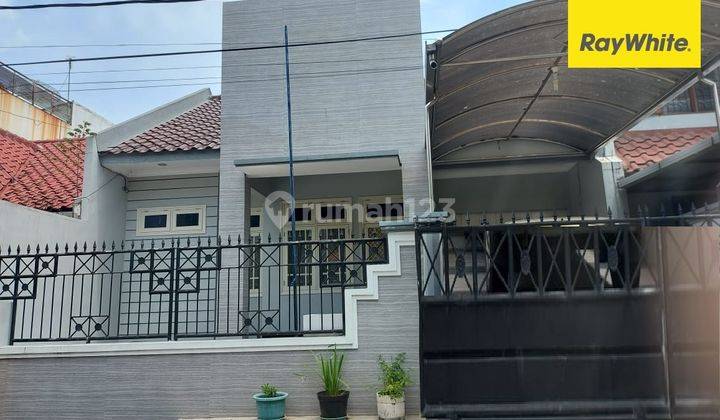 Disewakan Rumah 1,5 Lantai di Jalan Tropodo Waru Sidoarjo 1