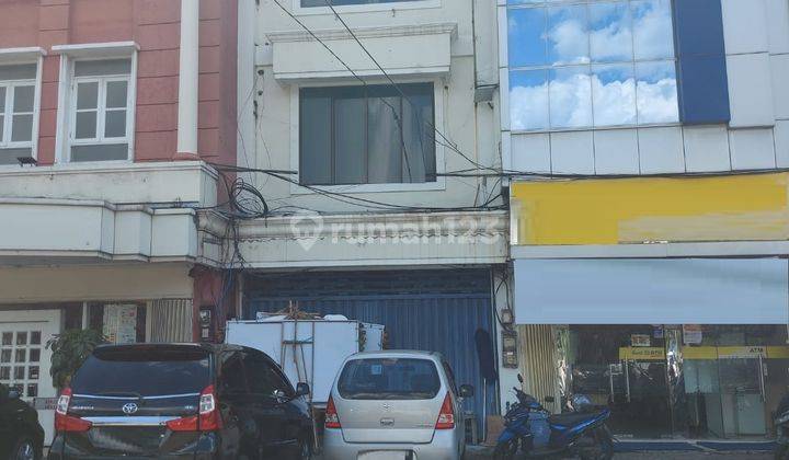 Disewakan Ruko 3 Lantai di Ruko Gateway Waru Sidoarjo 1