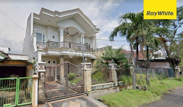 Dijual Rumah 2 Lantai SHM di Griya Babatan Mukti Wiyung Surabaya 1