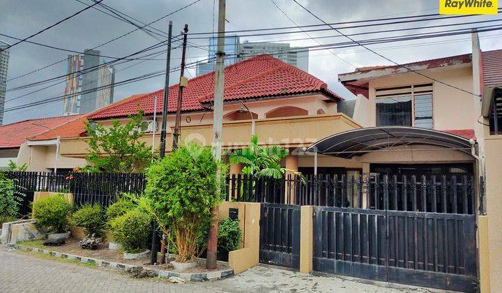 Dijual Rumah SHM di Darmo Permai Timur Surabaya 1