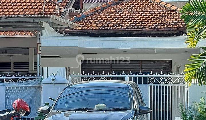 Disewakan Rumah Cocok Untuk Kantor di Jl Anjasmoro Surabaya Pusat 1