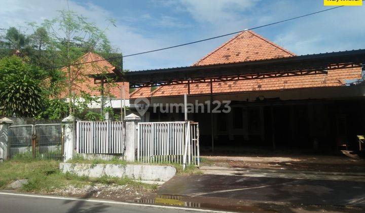 Dijual Rumah Hitung Tanah Strategis di Jl Setail Darmo Surabaya 1