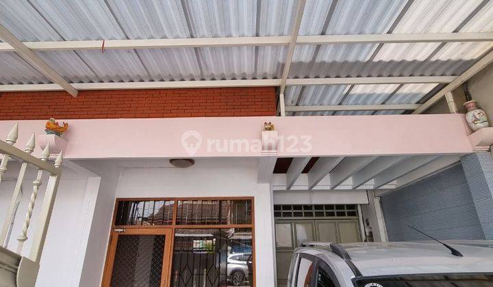 Dijual Rumah 2 Lantai SHM Furnish di Satelit Utara Surabaya 1