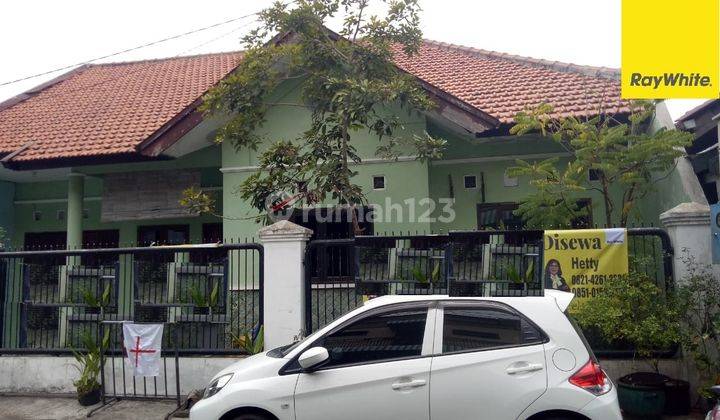 Disewakan Rumah di Kencana Sari Timur Dukuh Pakis Surabaya 1