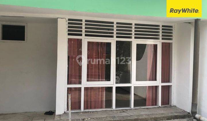 Dijual Rumah SHM di Taman Kendangsari Surabaya 1