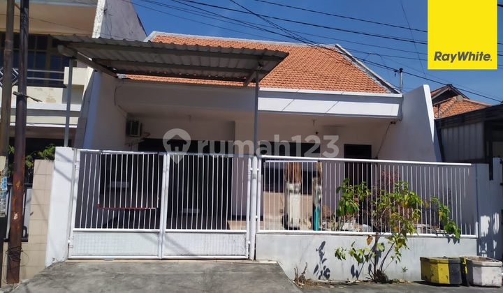 Dijual Rumah di Jalan Barata Jaya Gubeng Surabaya 1