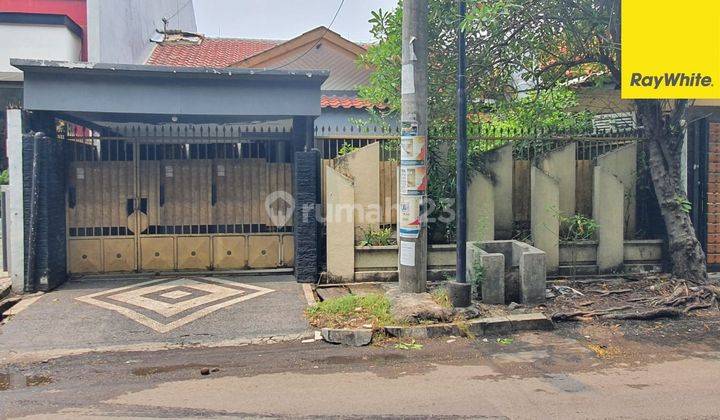 Dijual Rumah SHM di Nol Jl Raya Sukomanunggal Jaya Surabaya 1