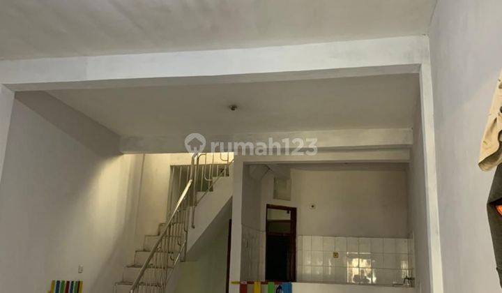 Dijual Rumah 2 lantai Pusat Kota di Jl Kalianyar Wetan Surabaya 1