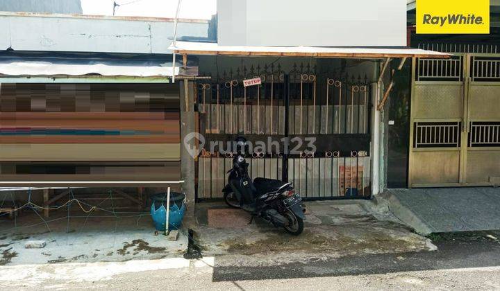 Dijual Rumah SHM di Darmo Baru Timur Surabaya 1