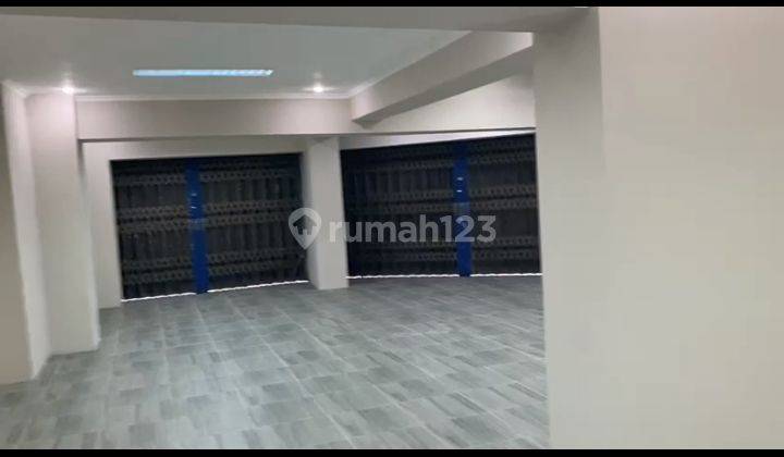Strategis Ruko disewakan hanya 1lantai 6