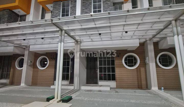 Dijual Rumah Pik 2 4,5x10 3 Lantai, Siap Huni 2