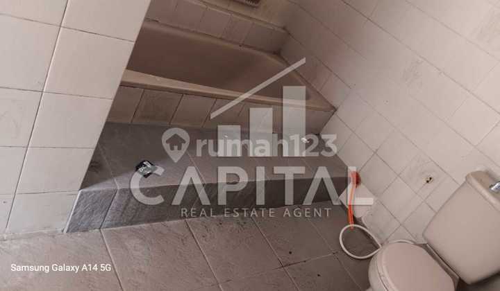 Rarely Are There Affordable Spacious Houses in the Paskal Pajajaran Wing Rarely Are There Affordable Spacious Houses in the Paskal Pajajaran Wing