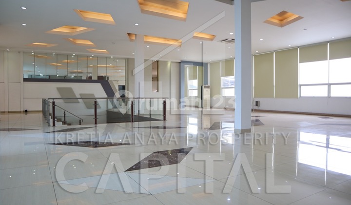 Ruang USaha Luas Dan Bagus Siap Pakai di Area BKR Bandung Ruang USaha Luas Dan Bagus Siap Pakai di Area BKR Bandung