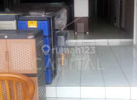 Shop House with Strategic Location, Suitable for Business, Guaranteed to be Busy in Gatot Subroto. 2