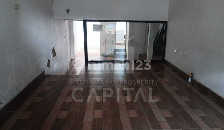 Strategic and Affordable Business Space in Dago Wing