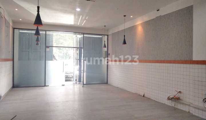 Ruko Cantik 4 Lantai Lokasi Strategis di Daerah Antapani Bandung 2
