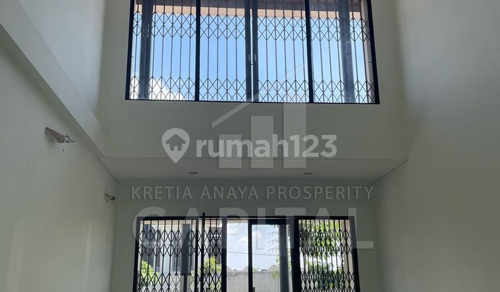 Nice Ready-to-Use 2-Storey Shop House in a Strategic Location at Podomoro Park Bandung 2