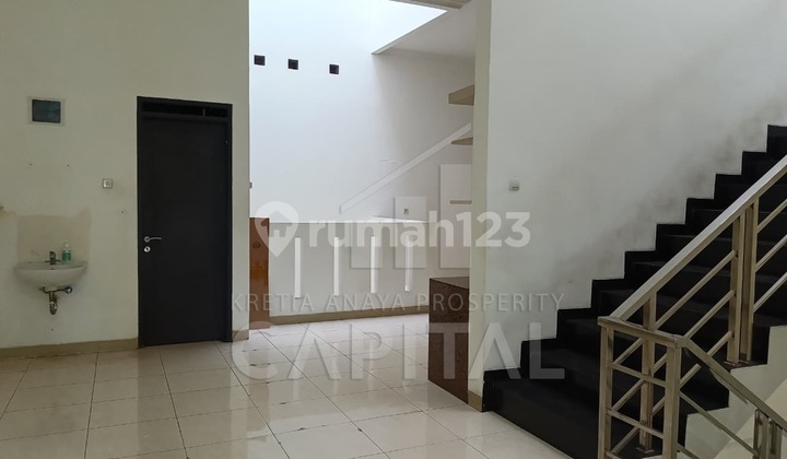 Ruko untuk Usaha Maupun Tempat Tinggal Siap Huni di Sukajadi Mainroad