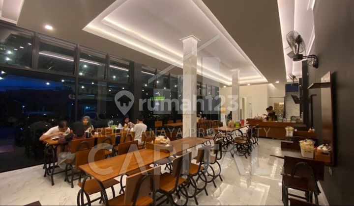 Tempat Usaha Bagus Strategis di Sayap Dago